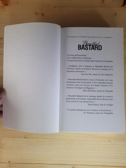 Beautiful Stranger (Livre d'occasion)